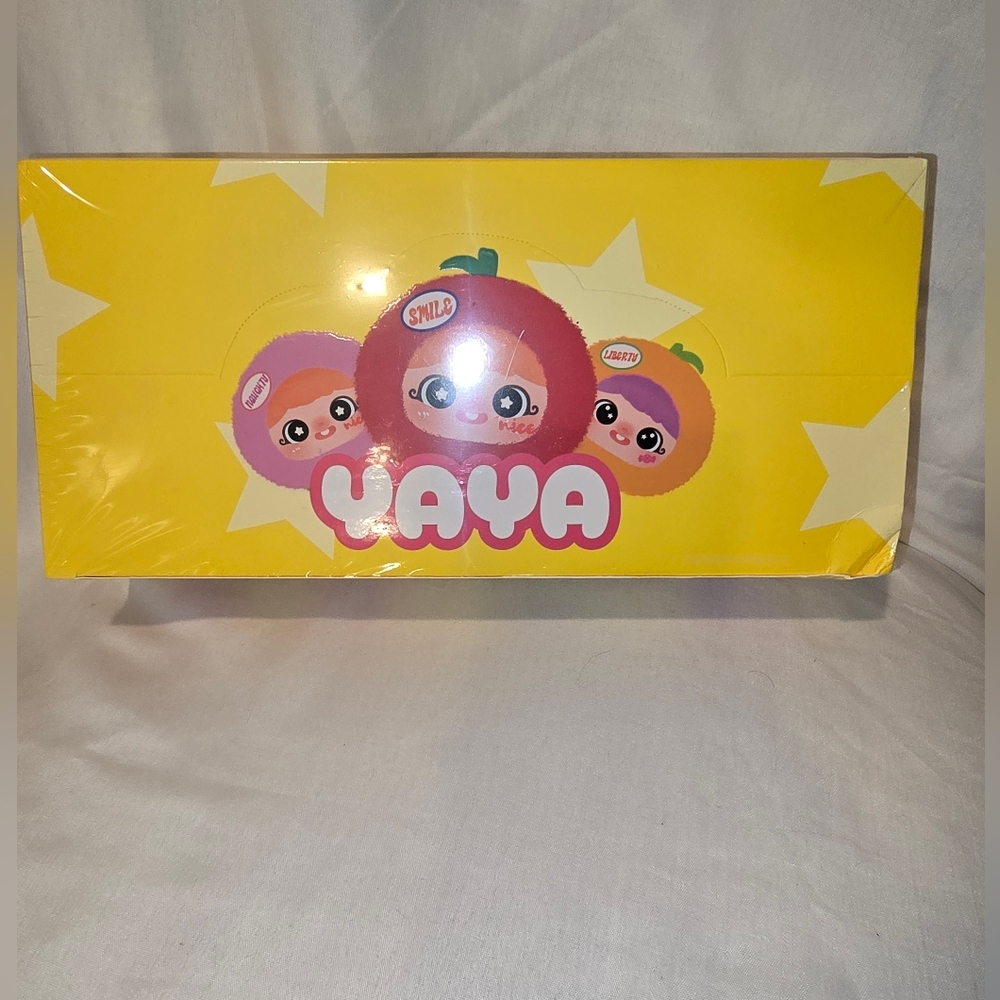 Yaya Fruit Plushie Bag Charm Full Case